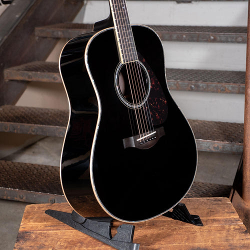 Yamaha LL16D Black With OHSC - Used