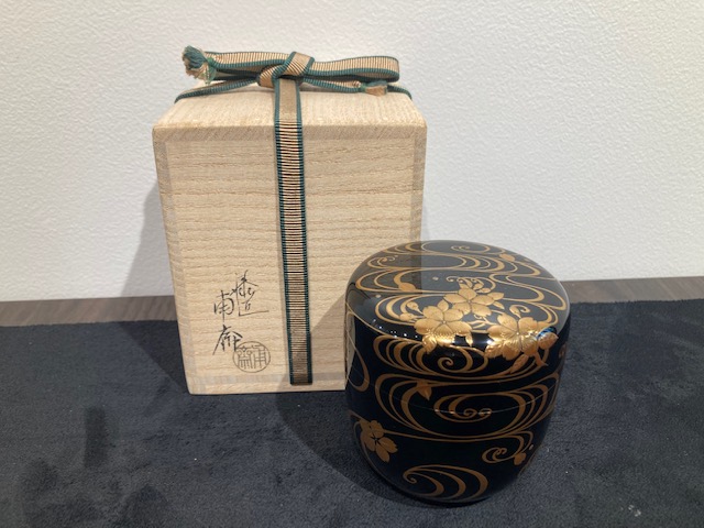 ほぼ未使用 茶道具 玄々斎好写 出合桟蓋 茶通箱 木製朱塗
