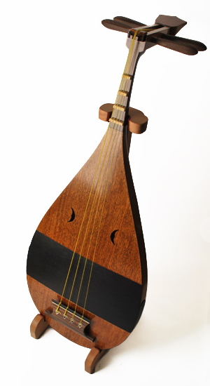 日本のアンティーク 琵琶 撥 弦楽器 和楽器 琵琶 木製 スタンド付き