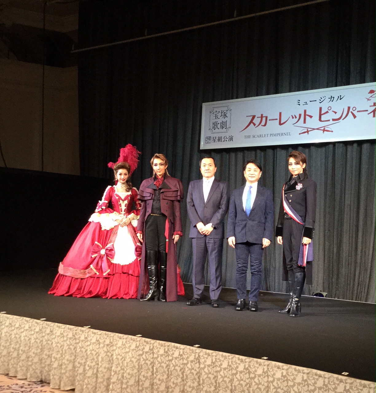 宝塚歌劇 星組公演『THE SCARLET PIMPERNEL』制作発表会 | WANI