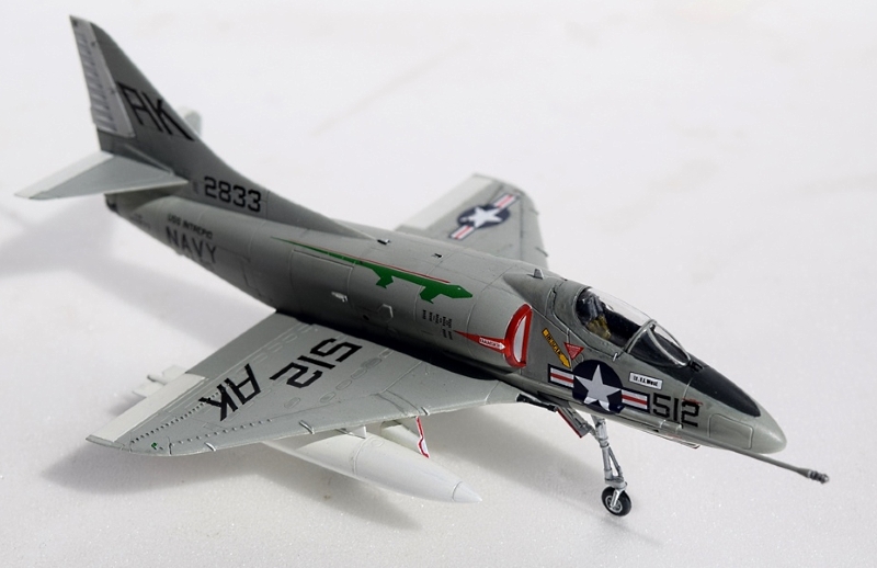 プラモデル ホビーマスター ダグラス A-4B スカイホーク ジオラマ