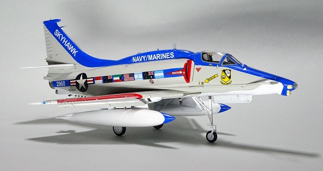 マジックファクトリー A-4スカイホーク 軽攻撃機 1/48 ［プラモデル