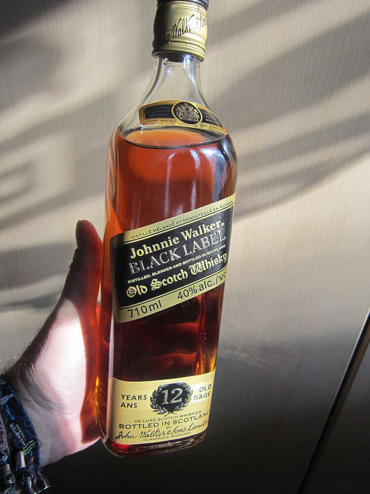 Johnnie Walker 12 Years - 1968 Black Label Extra Special De Luxe