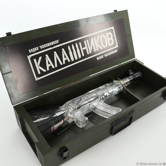KALASHNIKOV カラシニコフ ウォッカ 1000ml KALASHNIKOV VODKA