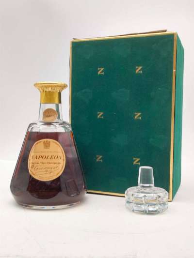 COURVOISIER NAPOLEON Baccarat製ボトル V683
