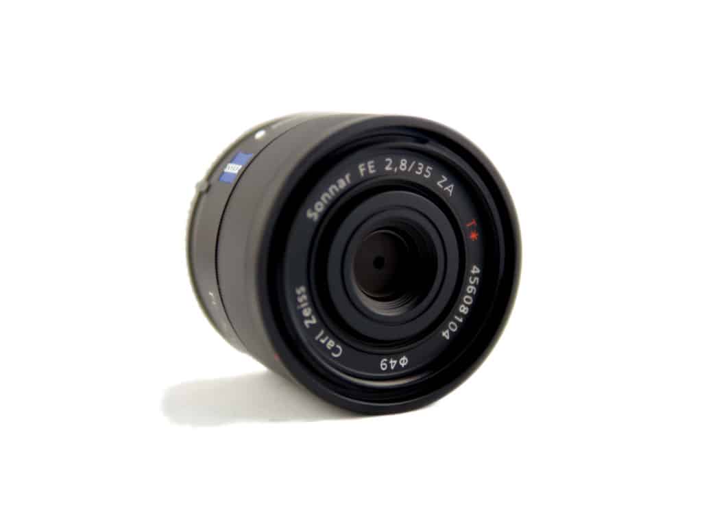 Carl Zeiss Sonnar T FE 35mm F2.8 ZA: small and lightweight wide