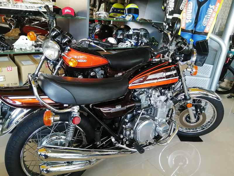 Z1 Z2 純正タンク 外装セット 旧車 カワサキ Z1 Z2 純正タンク 外装