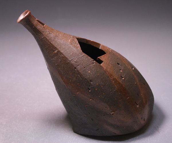 馬場隆志 作 「備前黒角皿」 ～備前焼専門卸小売店 川口陶楽苑～