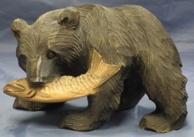 木彫り熊を集めています！ - 八雲町公式サイト｜太平洋と日本海、二