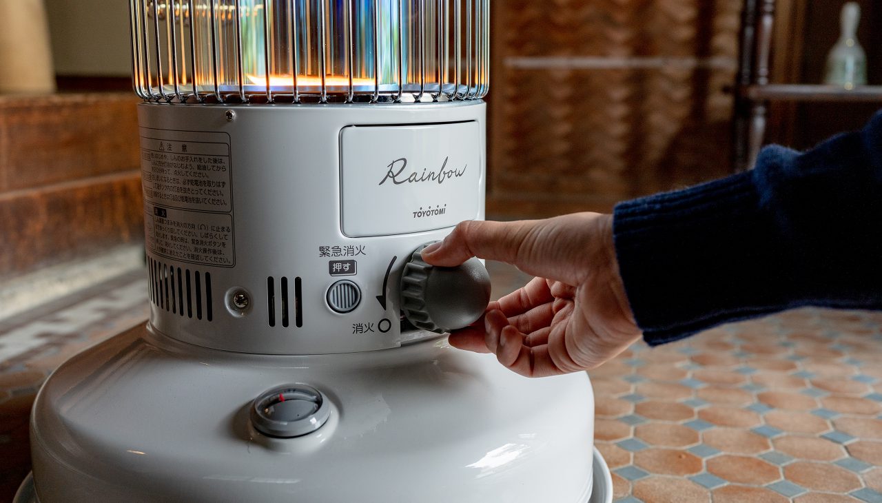 五徳付】トヨトミ レインボーストーブ RB-250/2021年製 石油ストーブ