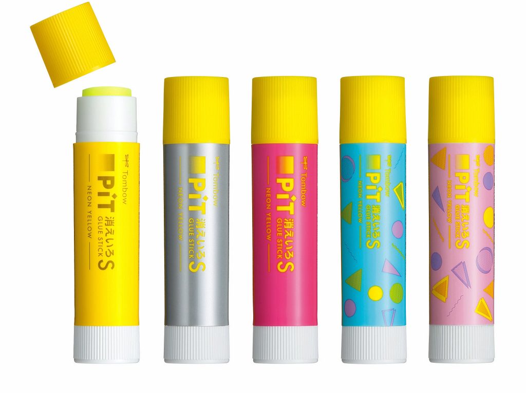 蛍光色のネオンイエローの「消えいろピット」登場。 塗ったところが