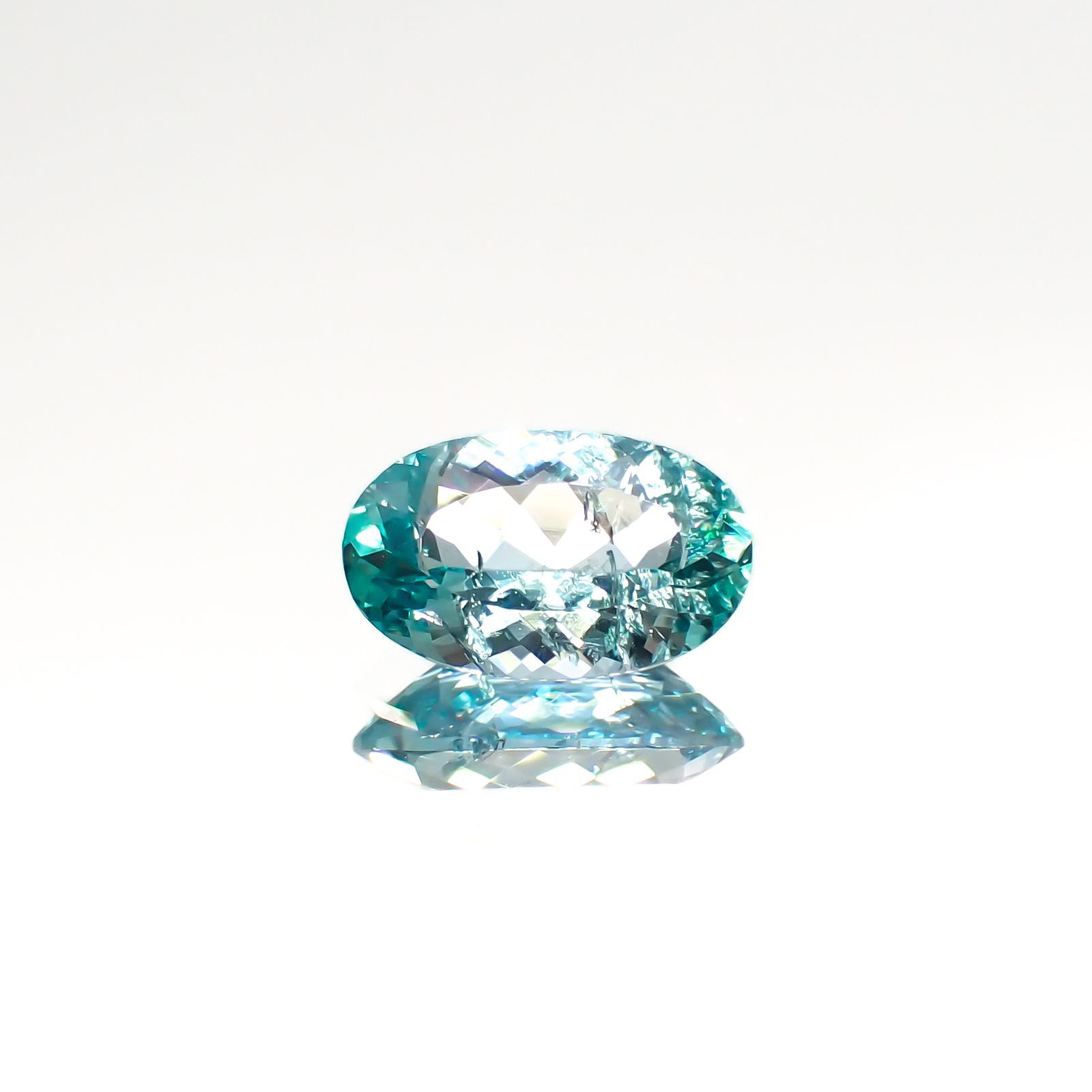 ユークレース(宝石名ユークレース)ブラジル産 ソ付(彩珠) 1.423ct