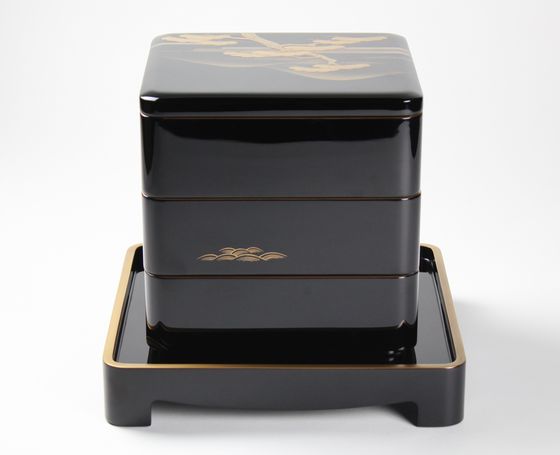 ユウイチAG87 輪島塗 三宝 清楓 蒔絵沈金蒔絵 松竹梅 縁銀彩木箱共箱