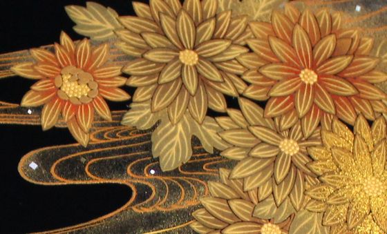 五段重箱 四季草花蒔絵 3,300,000円（税込） | 輪島塗の塗師屋 輪島