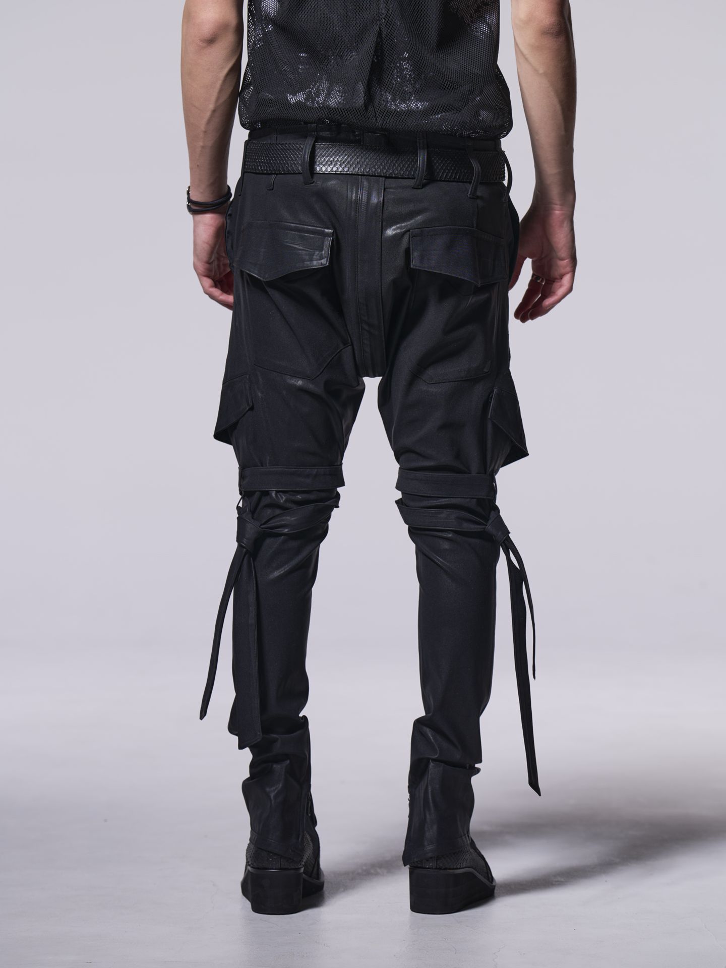 即完売品 サルエルパンツ 黒 ウエストベルト付き 即完売品 サルエル