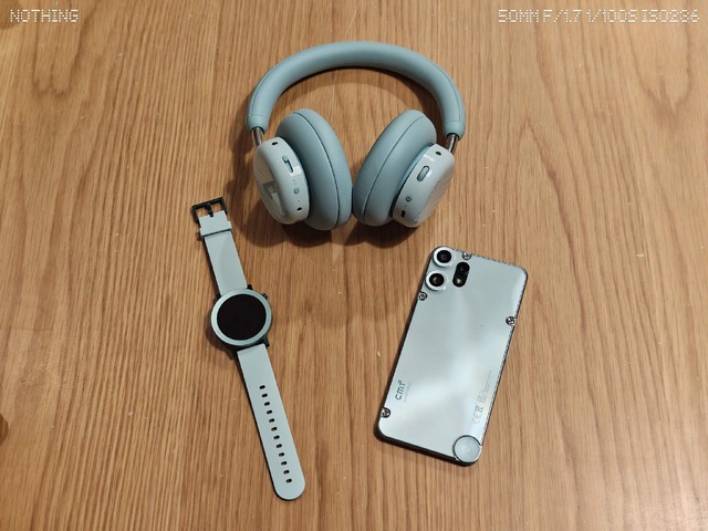 Nothingから交換可能なイヤークッションと100時間駆動のCMF Headphone