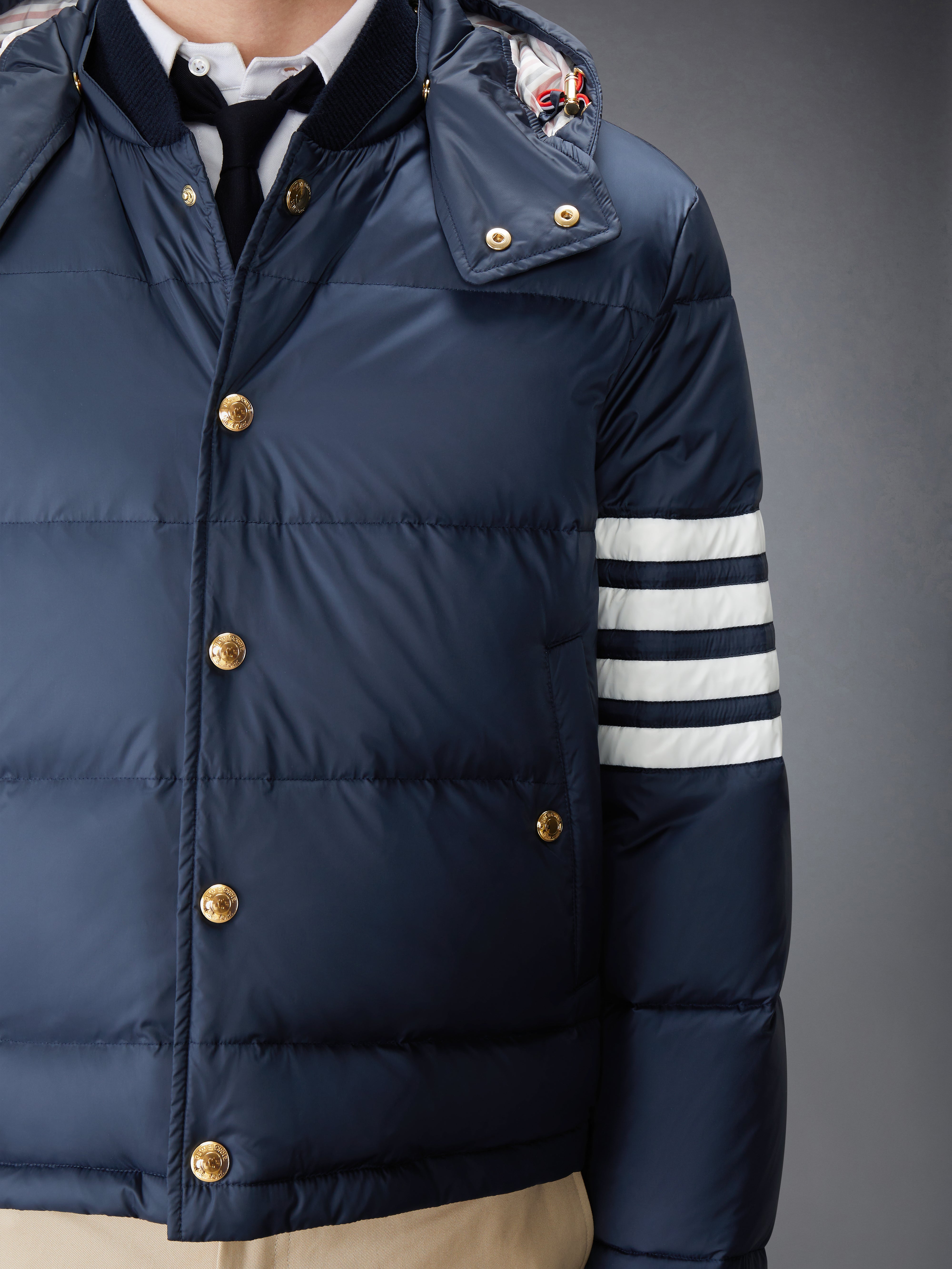 マット仕上げナイロンダウンフィル 4バーフードボンバー | Thom Browne