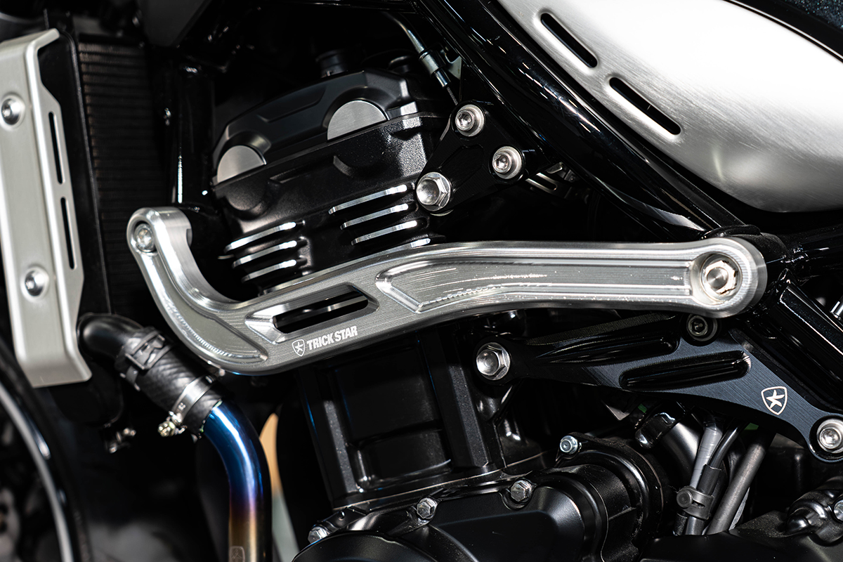 TRICK STAR 製品 | TRICK STAR - マフラー、ステップ等各種部品・用品