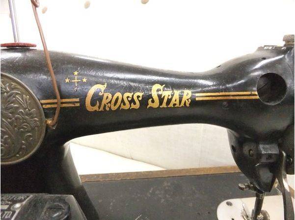 CROSS STAR アンティークミシン 入荷しました！〜トレジャー