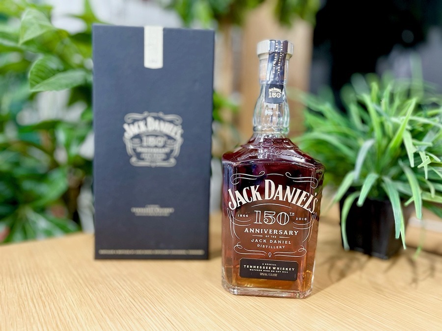 限定品】ジャックダニエル 150周年記念 アニバーサリーボトル 12,000本