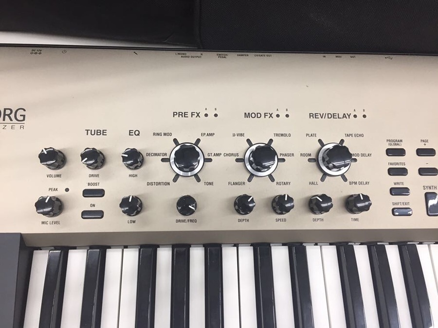 WEB販売中】KORG KINGKORG 61鍵シンセサイザー買取入荷致しました