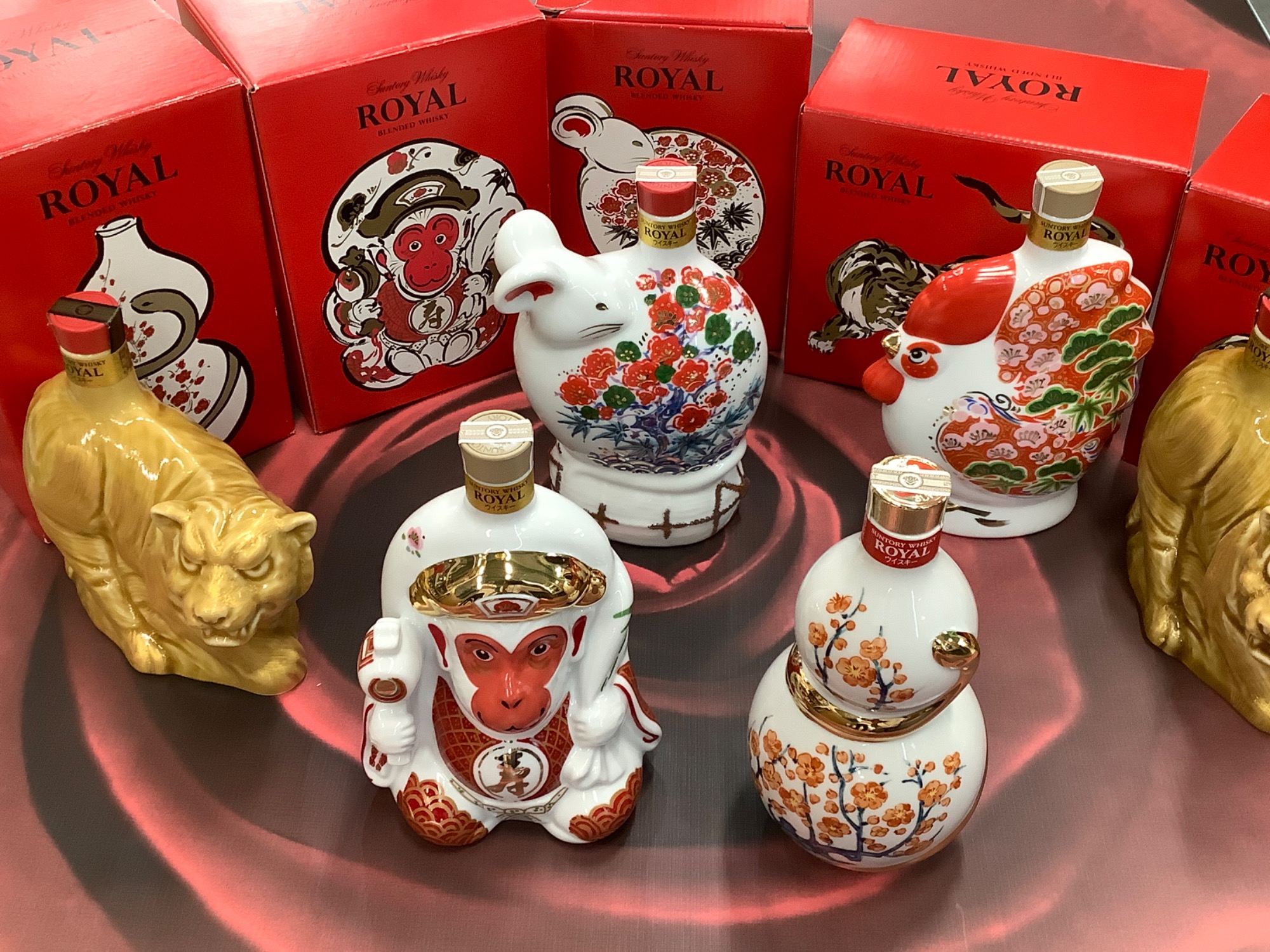 サントリー ウイスキー ローヤル ROYAL ＜巳歳＞ 巳年 蛇干支ボトル