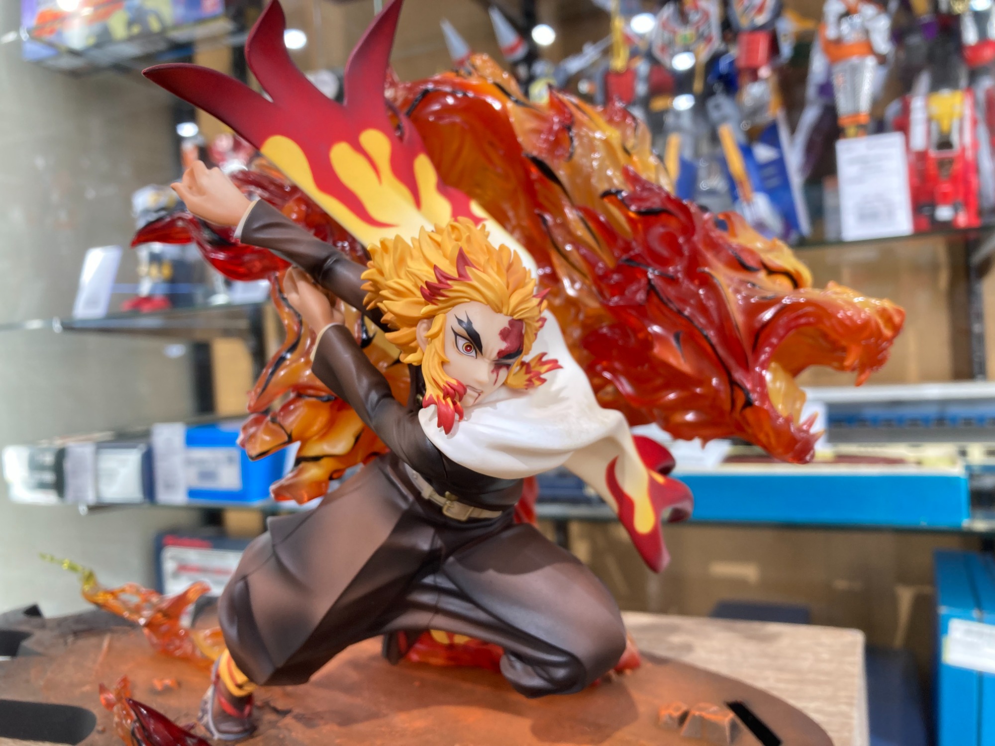 開封品】煉獄杏寿郎 フィギュア炎の呼吸伍丿型「炎虎」/上弦の