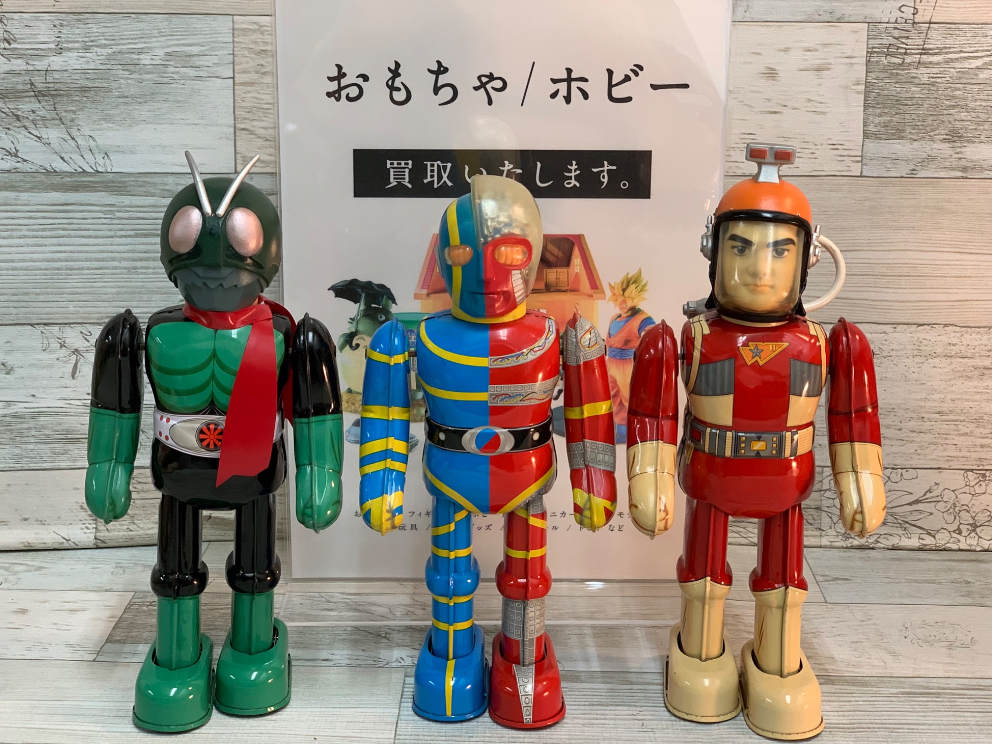 ビリケン商会から1000体しか限定発売！キカイダーブリキ製ゼンマイ歩行