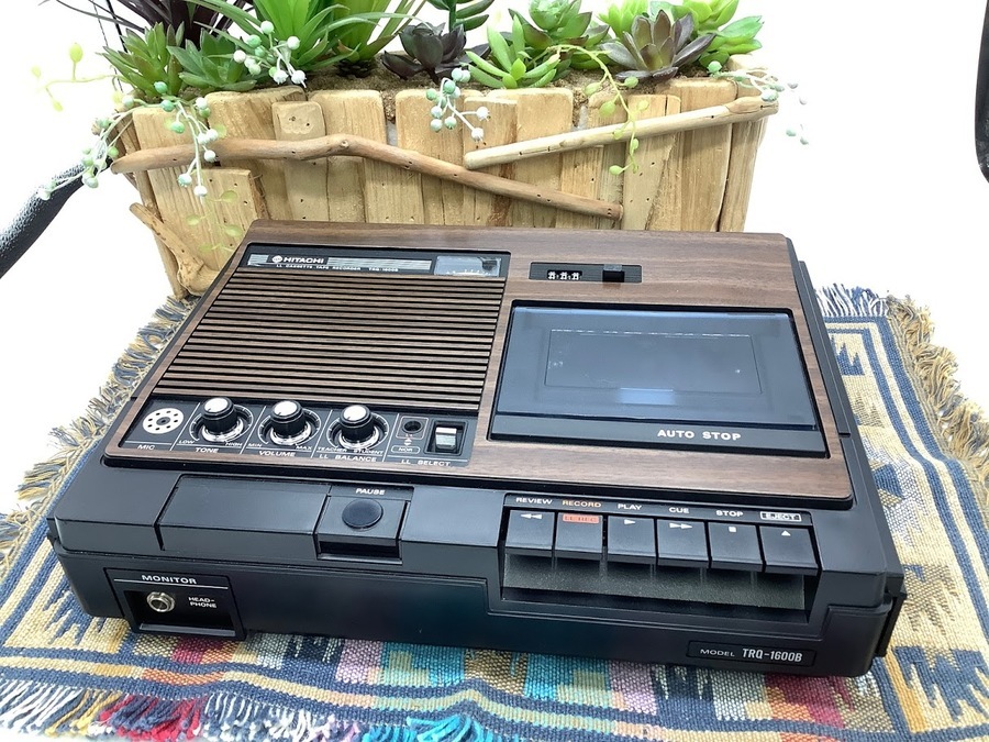 HITACHI テープレコーダー TRQ-580 新品未使用 HITACHI テープ