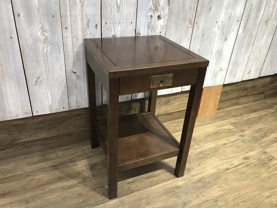 karimoku（カリモク）】高級感溢れるサイドテーブル（Domani モーガン