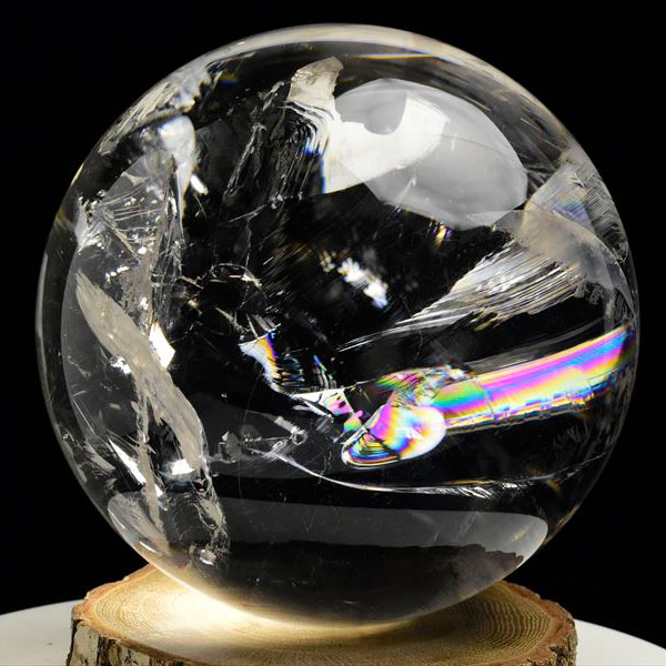 超透明】天然レインボー水晶丸玉（約136mm）虹入り水晶｜アップ
