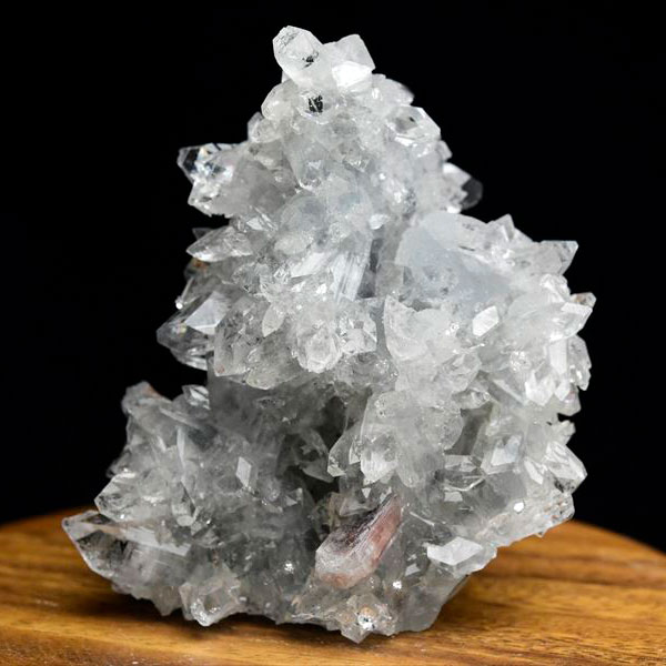 アポフィライト 魚眼石 鉱石 鉱物 ミネラル 標本 原石 母岩付き 犬牙状