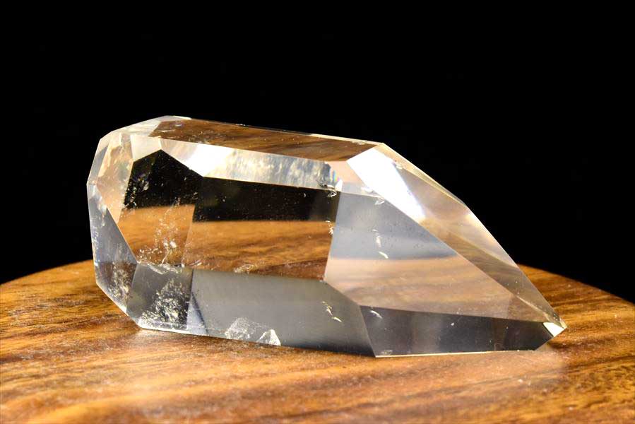 ◇超透明◇水晶 ポイント 六角柱｜ポンペウ産｜天然水晶｜置物
