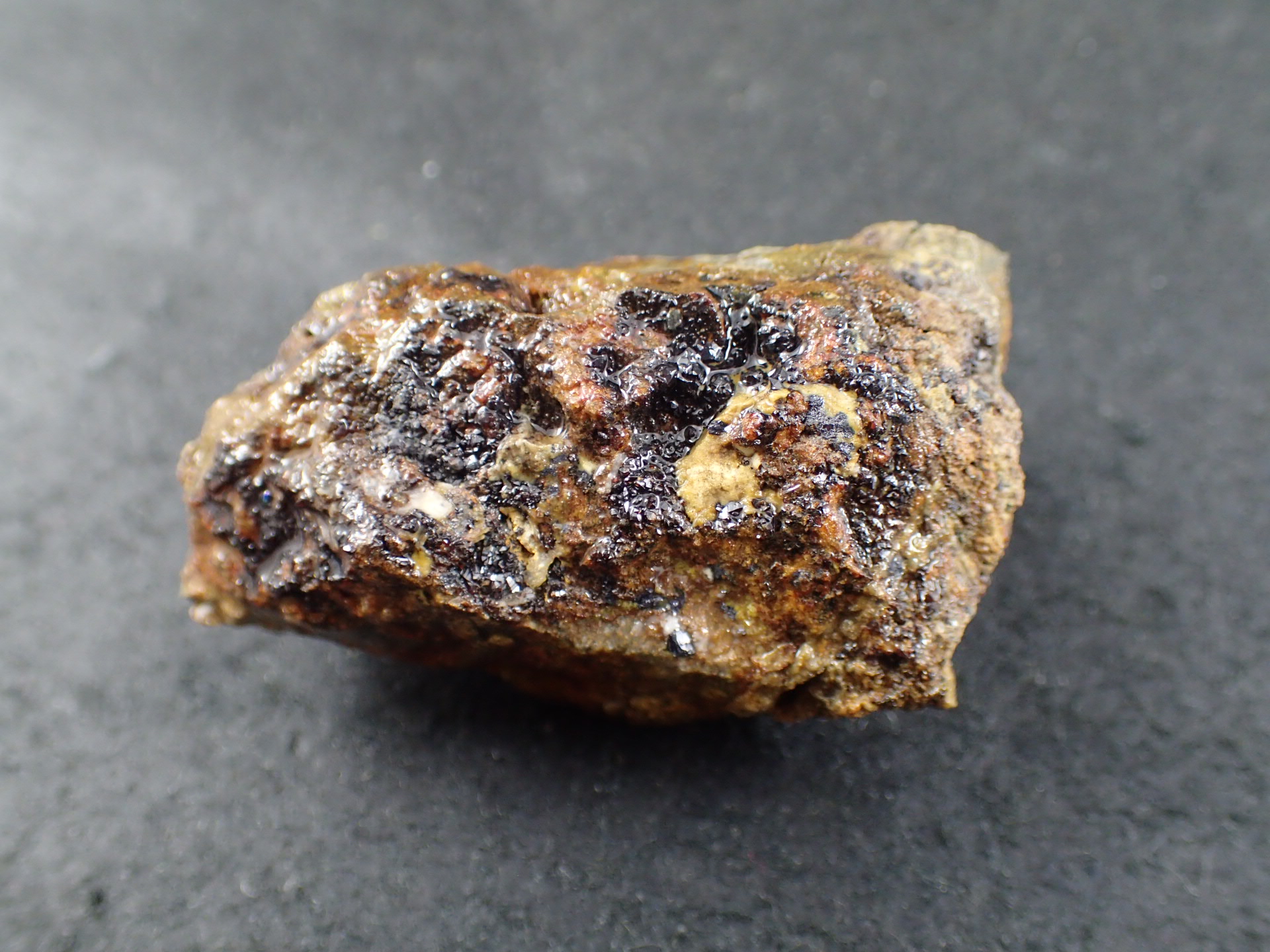 最高品質ウルツ鉱（ZnS, Wurtzite) Kirki Mine, Greece 産 ｜石の販売