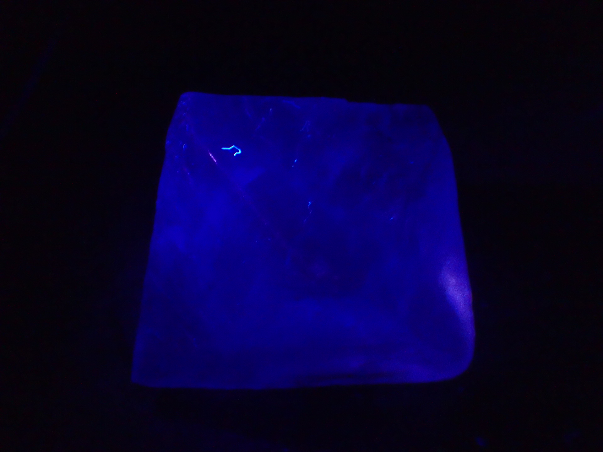 559 中国 浙江省産 八面体フローライト - メルカリ