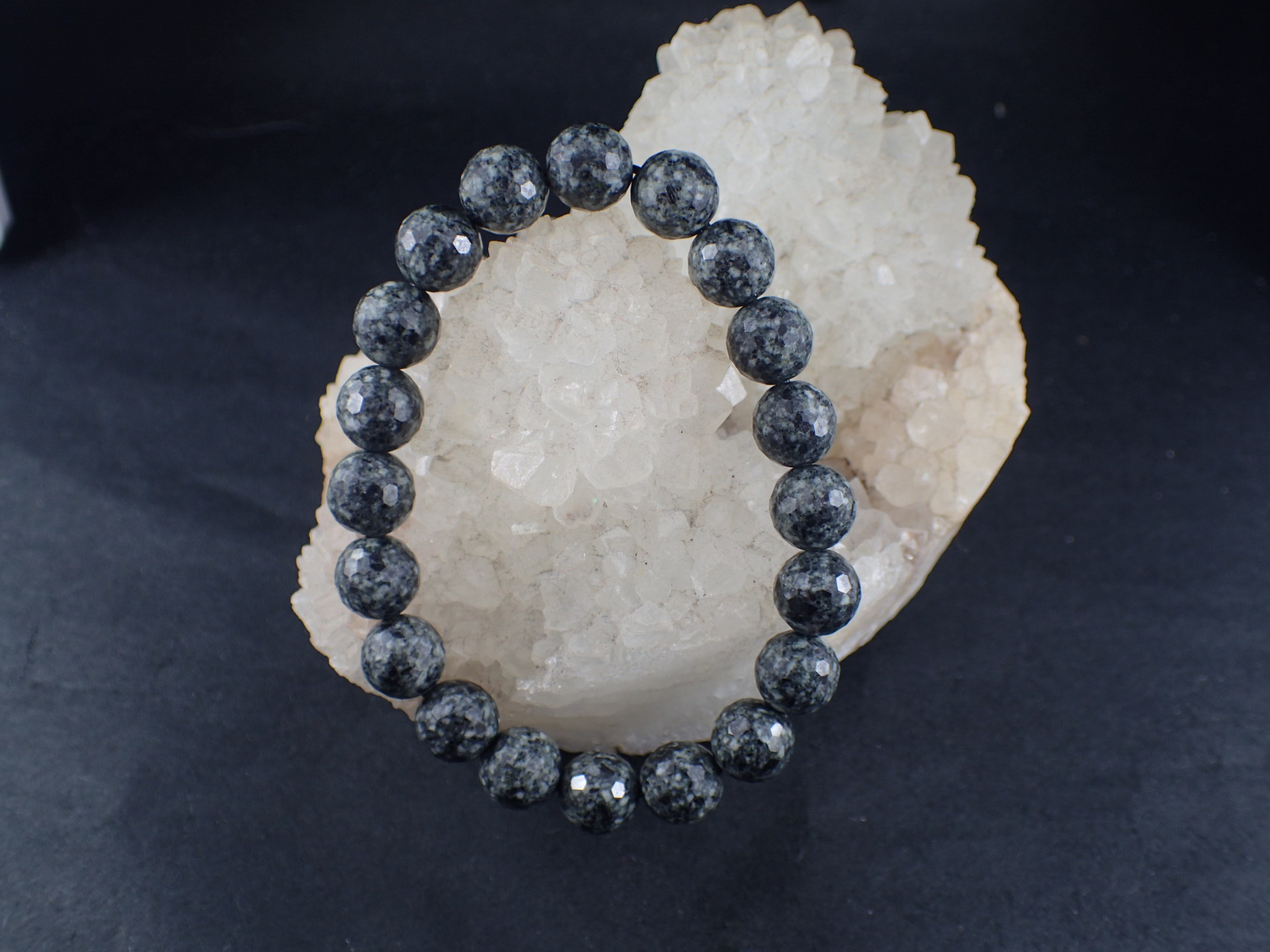 専用ページです】こちらはオーダーメイドでお作りした遠野霊石