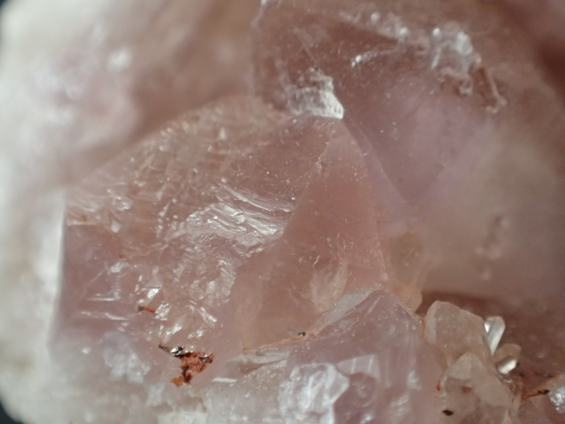 最高品質ピンクアメジスト(Pink Amethyst) Choique Mine, Pehuenches