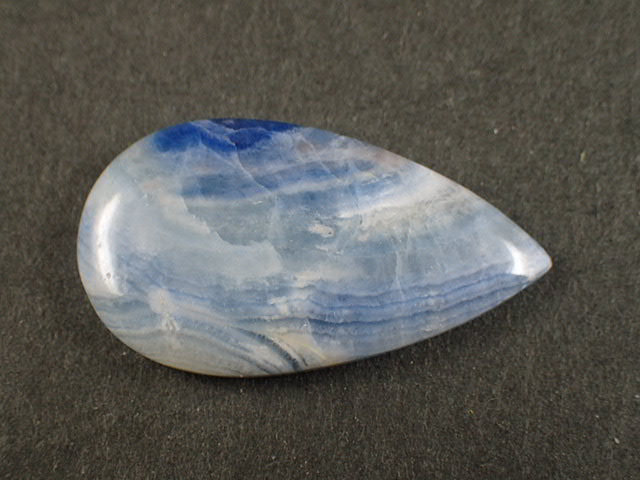 最高品質ブルーシェーライト(Blue Scheelite) 自由カット トルコ産