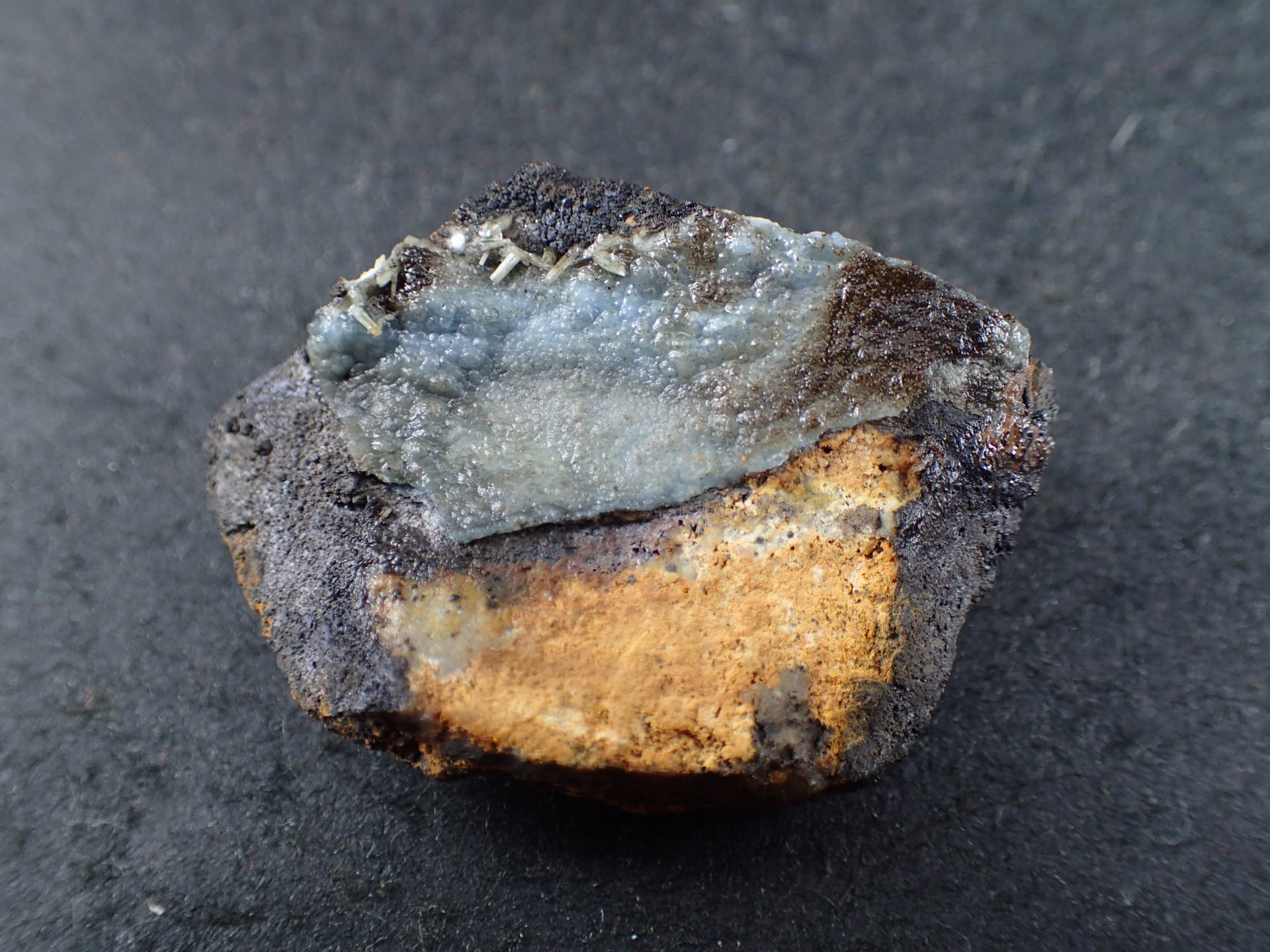 プルンボグマイト 鉛ゴム石 鉱物標本 原石鉱石 天然石 ストーン バイ