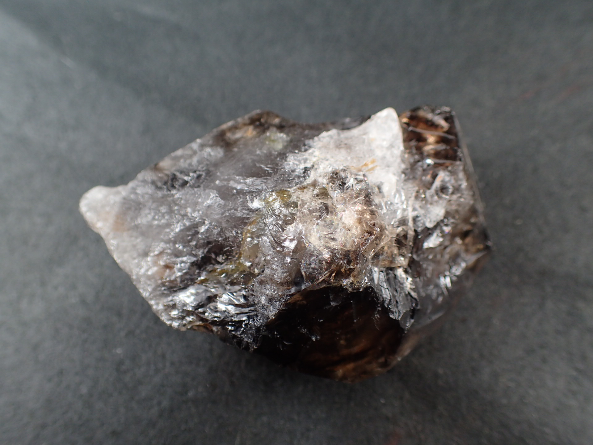 タイランド チャイヤプー厶 産 エレスチャルクォーツ エレスチャル