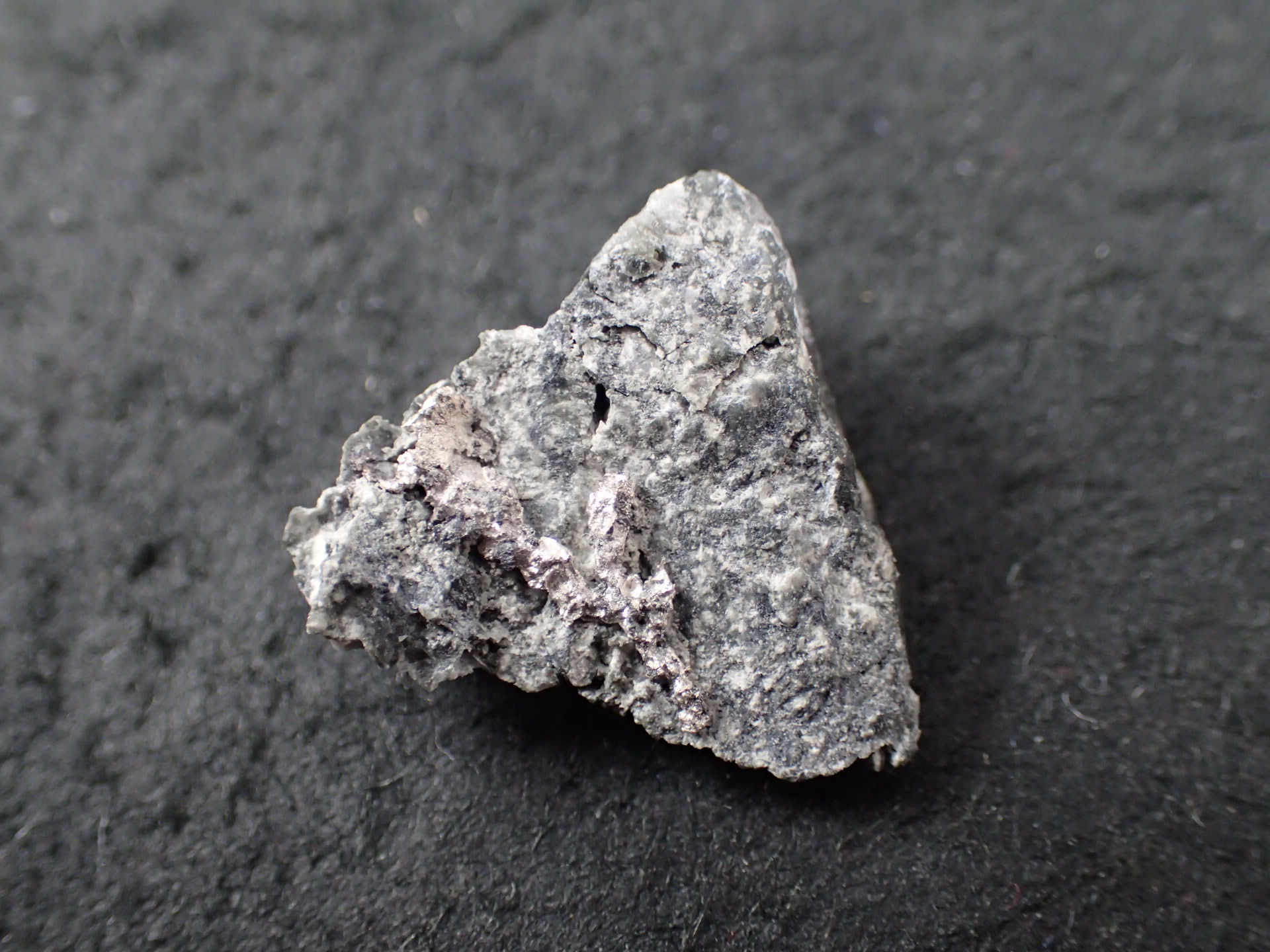 最高品質自然銀(Silver) Imiter Mine, Draa-Tafilalet, Morocco 産