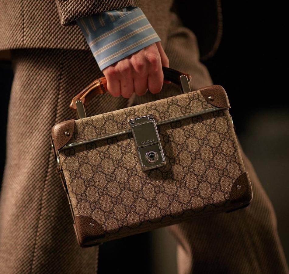 THE GUCCIFICATION OF GLOBE-TROTTER | VINTAGE PARIS