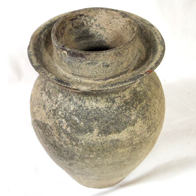 黒褐釉 鍔付壺｜特選画廊｜ヨコタ博物館