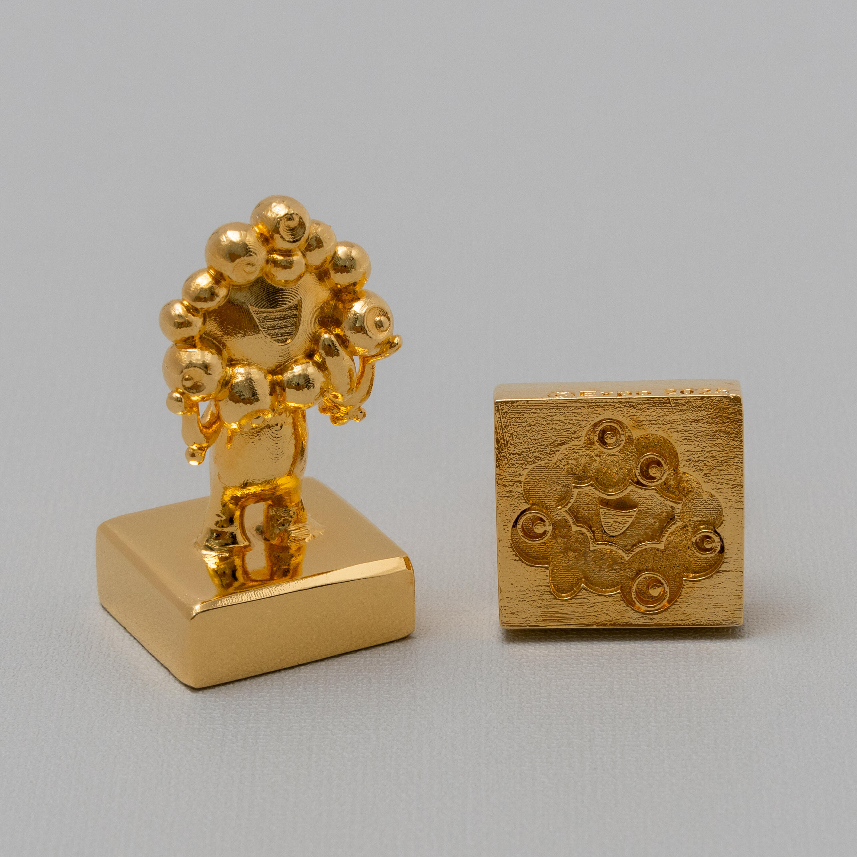 日本国宝展」コラボ万博公式ライセンス商品を発売：挑む 未来