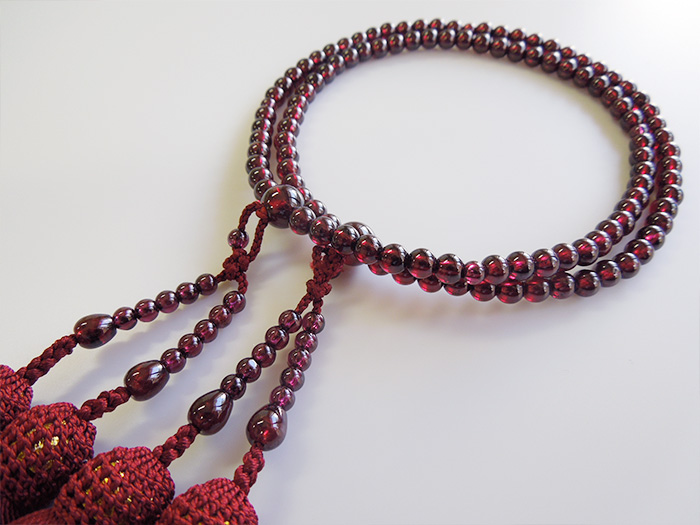 ガーネット小糸振分数珠臙脂二五房共仕立 お数珠の安田念珠店へ