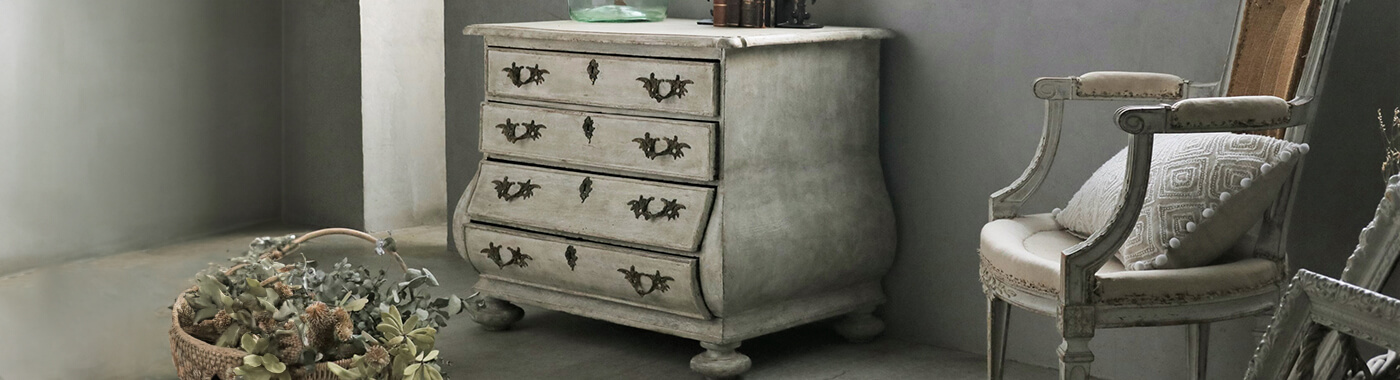 Antiques（ヴィンテージ、アンティーク家具）｜青山表参道の人気