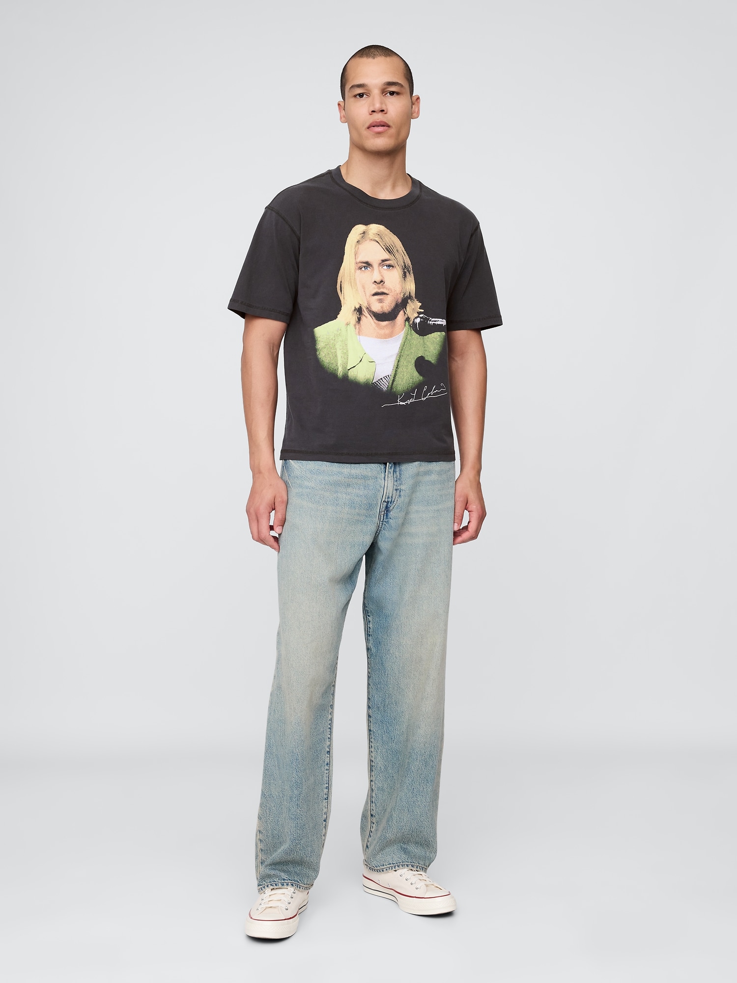 Gap公式オンラインストア | カート・コバーン グラフィックTシャツ