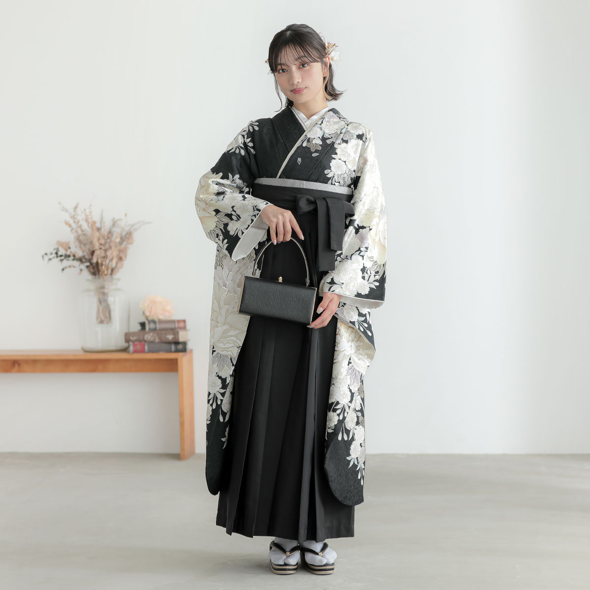 振袖袴： R2086 黒 牡丹に桜│ 袴レンタル │ 京都着物レンタル夢館