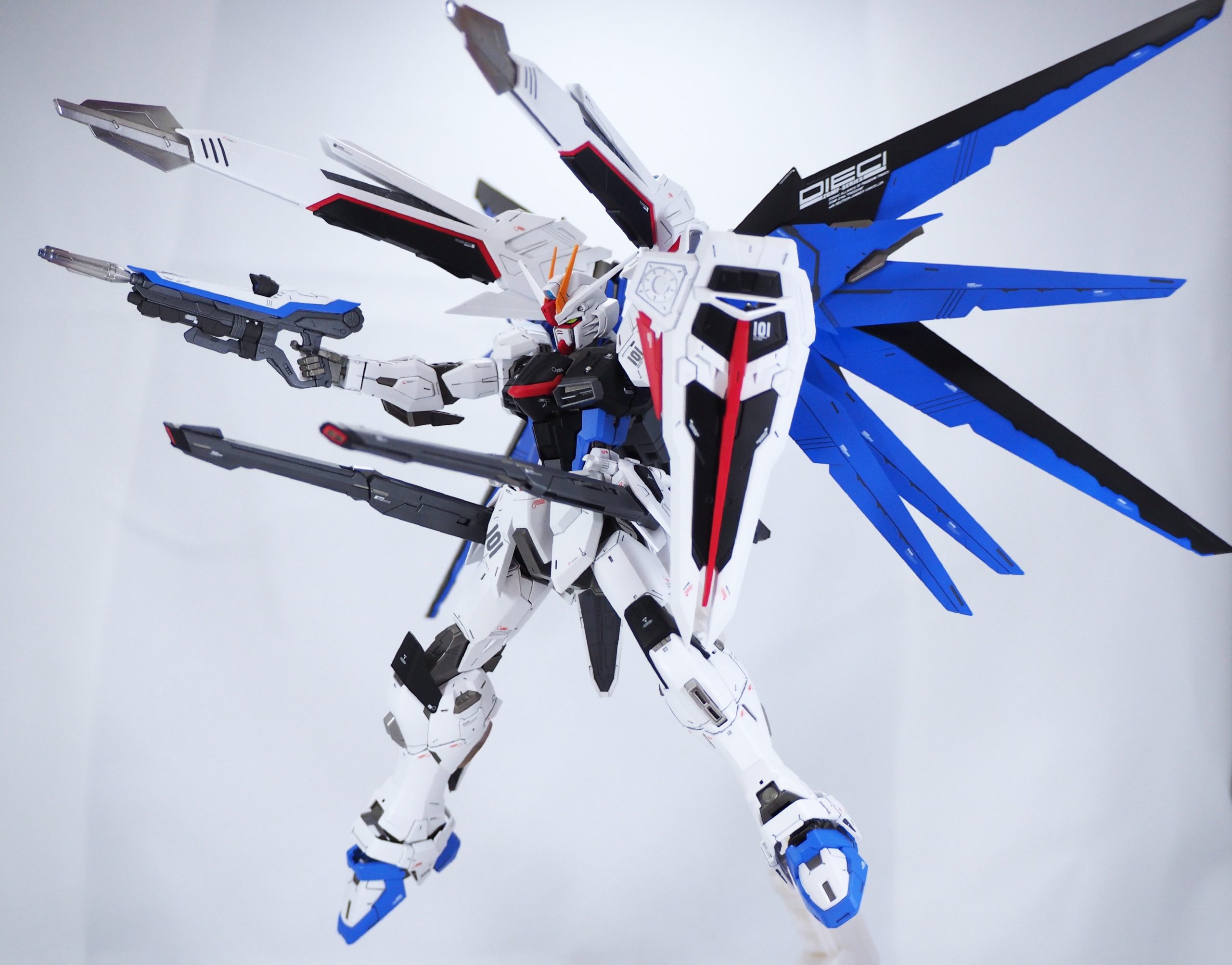 ネグザ コレクタブル ストライクフリーダムガンダム ハイマットモード