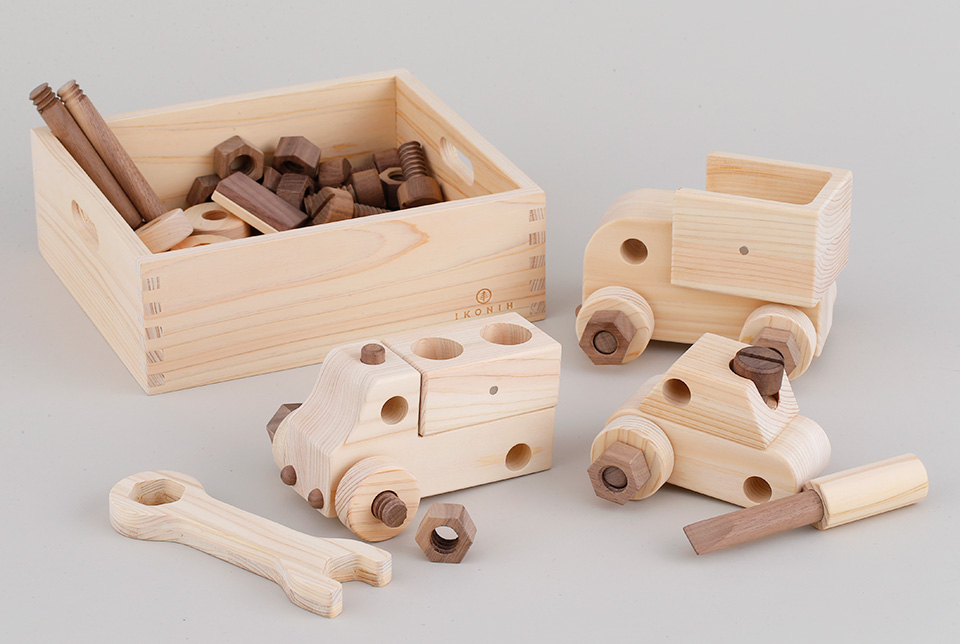 木のおもちゃ IKONIH・整備士セット mechanic set【出産祝い・入学祝い